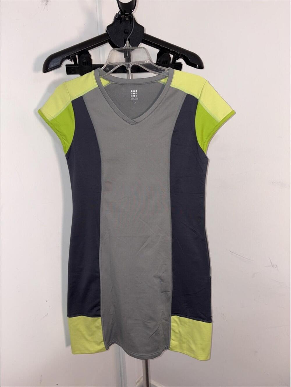 Title Nine Gray Color Block Short Sleeve V-Neck Athletic Dress Pocket Small NWOT